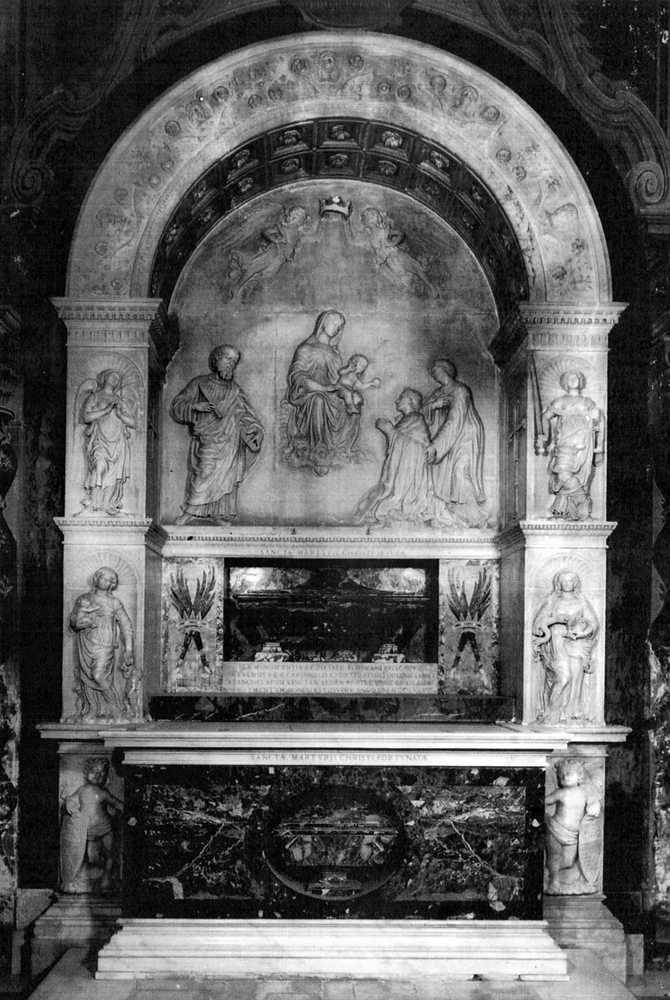 Roma, Chiesa di San Cosimato - Gian Cristoforo Romano (? attr.): Monumento al Cardinale Lorenzo CIBO